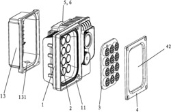 一种装配方便具有防眩补光功能的公路用监控摄像装置
