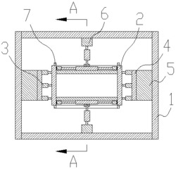 一种能够上下双向卸料的中子防辐射混凝土块成型装置